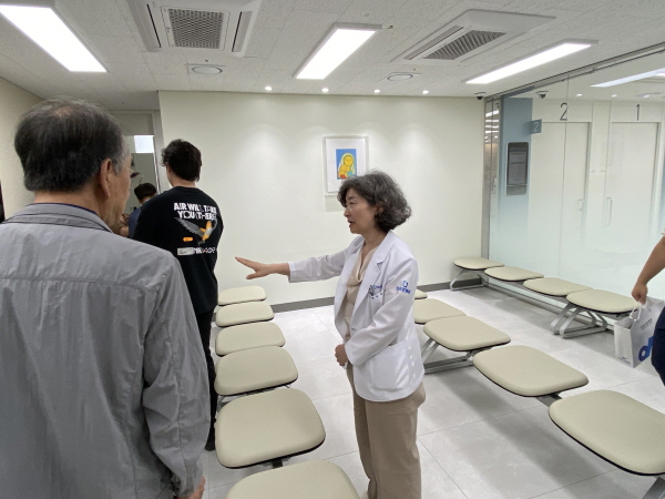 b37d09684019068.jpg b37d09684019068.jpg